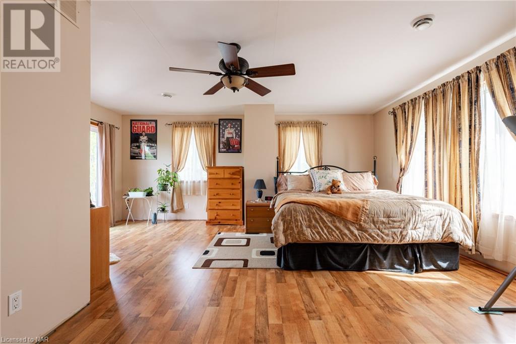 399 Bertie Bay Road, Fort Erie, Ontario  L2A 5M4 - Photo 26 - 40501876