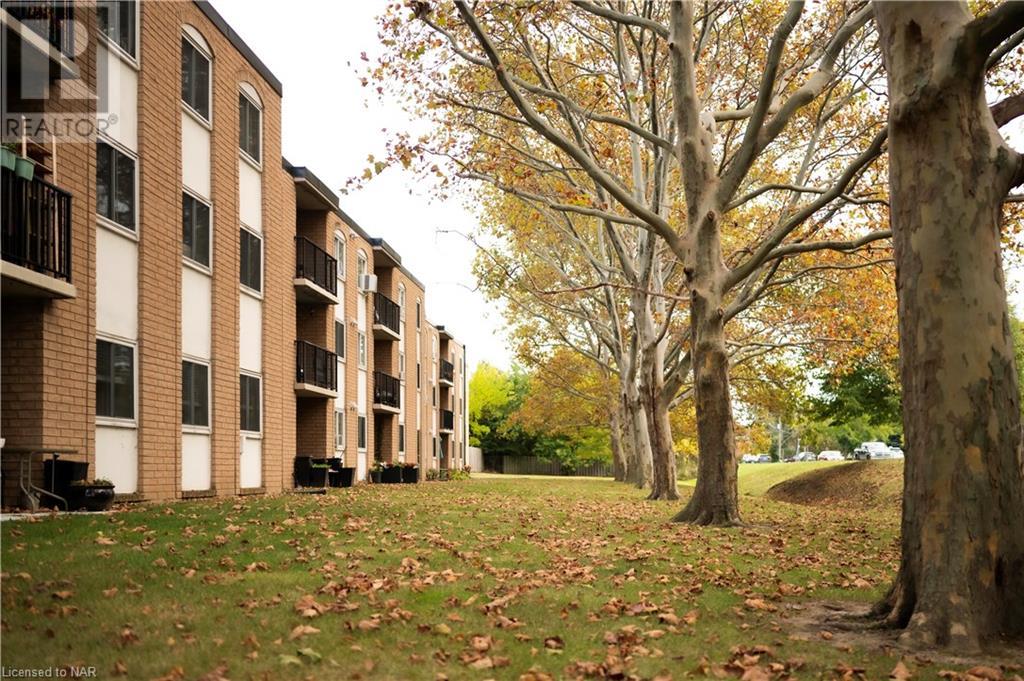 6 Westlake Lane Unit# 210, St. Catharines, Ontario  L2N 5S3 - Photo 3 - 40500543