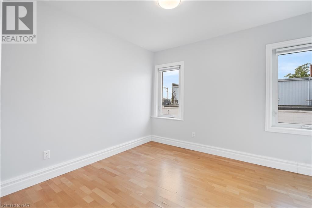 182 West Street Unit# Upper, Port Colborne, Ontario  L3K 4E2 - Photo 12 - 40500230