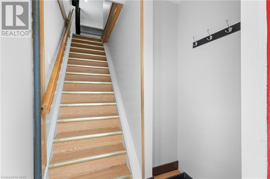 182 West Street Unit# Upper, Port Colborne, Ontario  L3K 4E2 - Photo 24 - 40500230