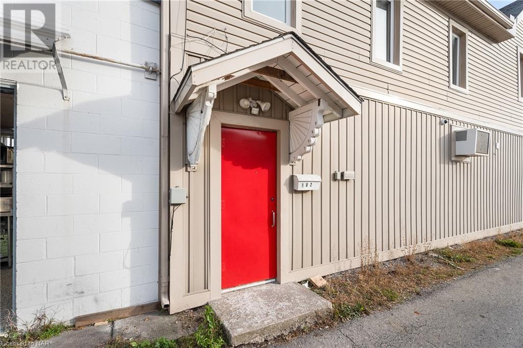 182 West Street Unit# Upper, Port Colborne, Ontario  L3K 4E2 - Photo 28 - 40500230