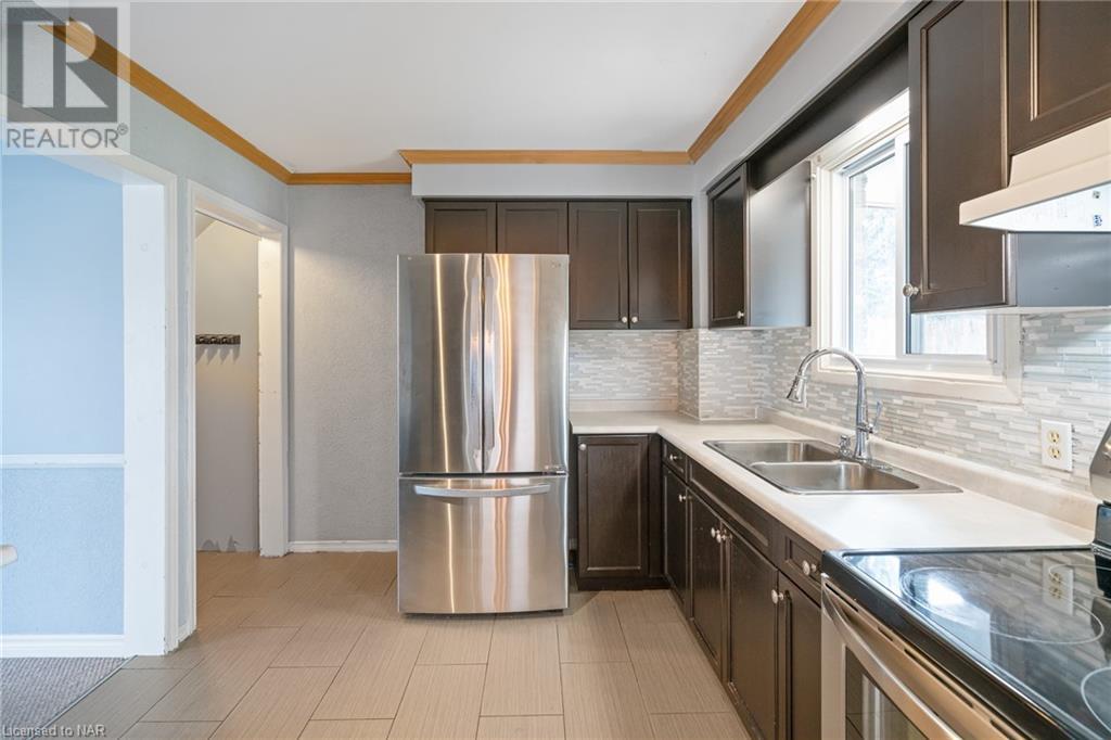 51 Tupper Drive, Thorold, Ontario  L2V 4B8 - Photo 17 - 40502620