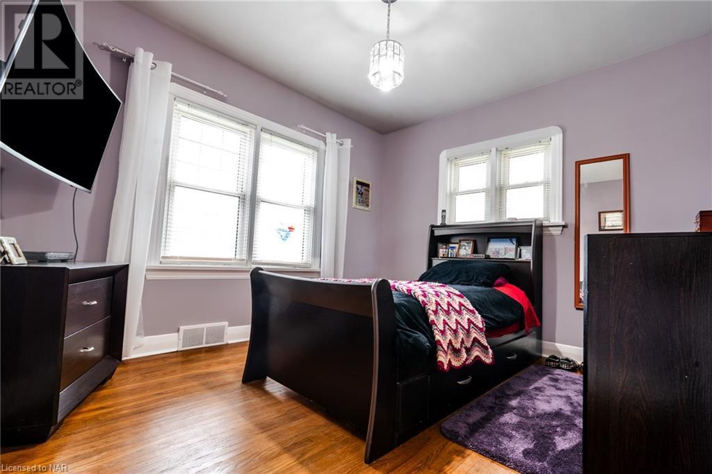 45 Margaret Street, Welland, Ontario  L3C 3Z6 - Photo 12 - 40502155