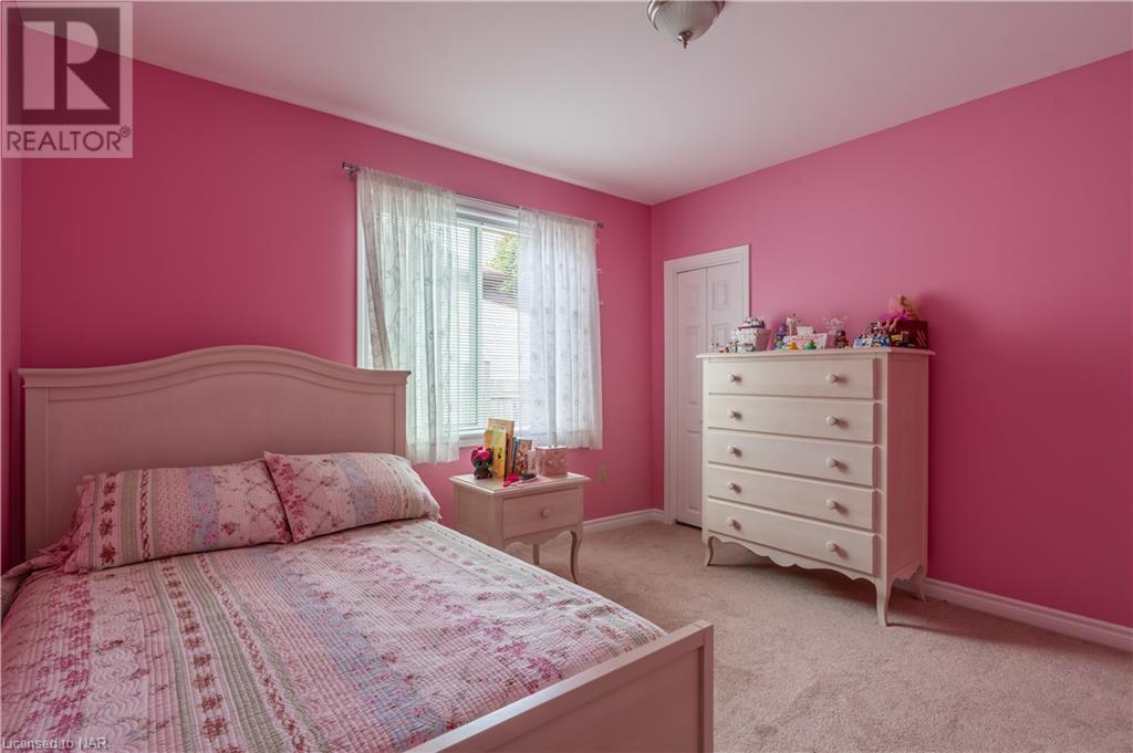 5397 Elm Street, Niagara Falls, Ontario  L2E 2V5 - Photo 9 - 40503325