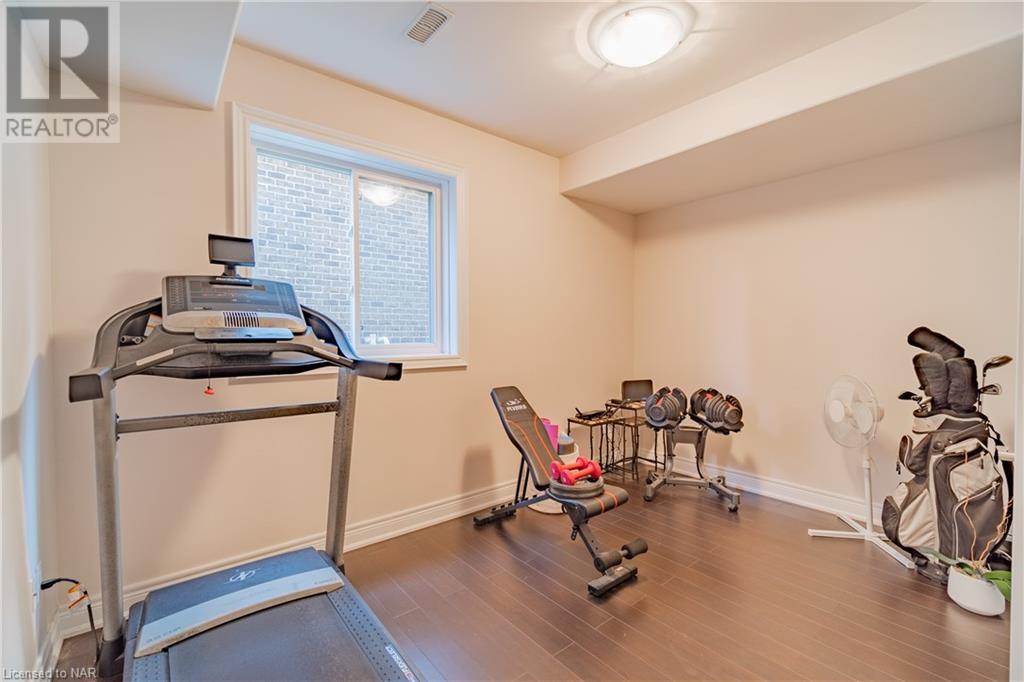 9148 Hendershot Boulevard, Niagara Falls, Ontario  L2H 0E3 - Photo 16 - 40503846