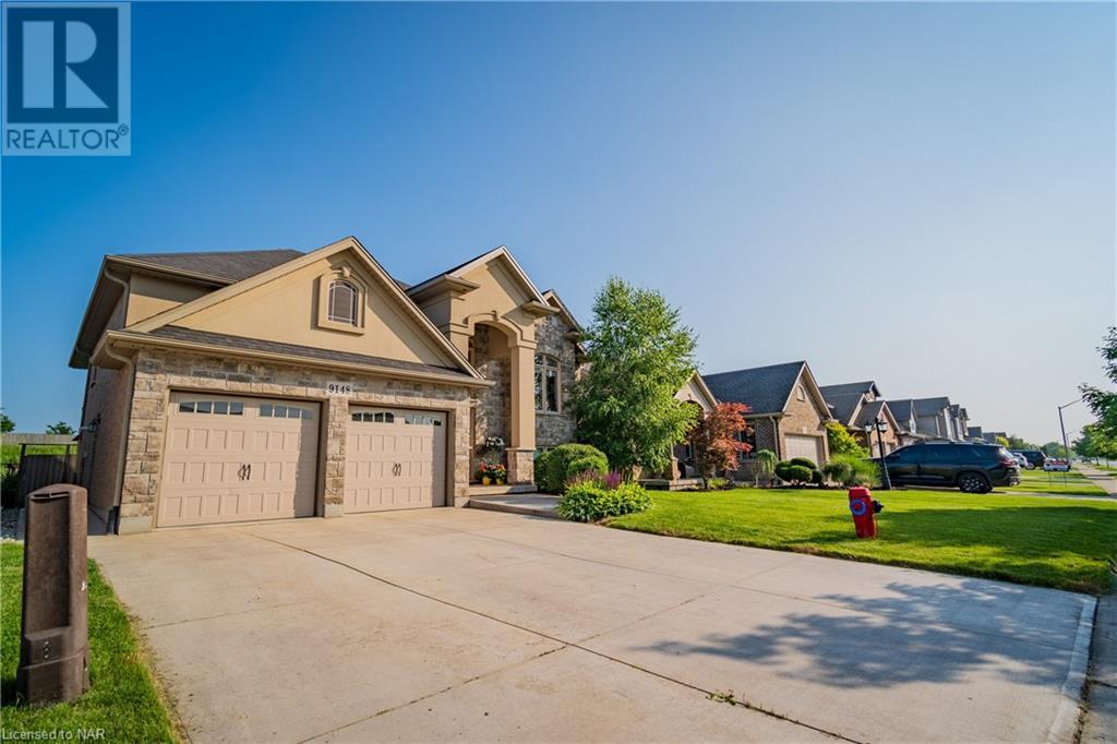 9148 Hendershot Boulevard, Niagara Falls, Ontario  L2H 0E3 - Photo 2 - 40503846