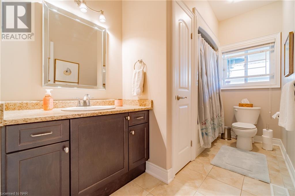 9148 Hendershot Boulevard, Niagara Falls, Ontario  L2H 0E3 - Photo 8 - 40503846