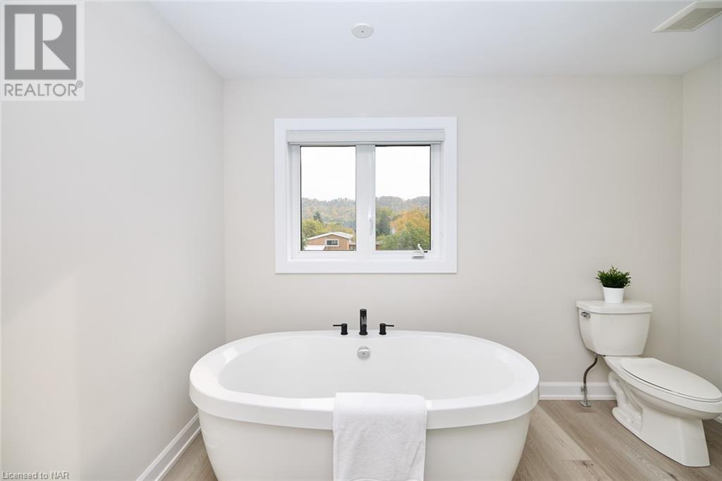 159 Starfire Crescent, Stoney Creek, Ontario  L8E 0K9 - Photo 25 - 40502080