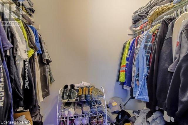 60 Canterbury Drive Unit# 12, St. Catharines, Ontario  L2P 0E7 - Photo 18 - 40502179