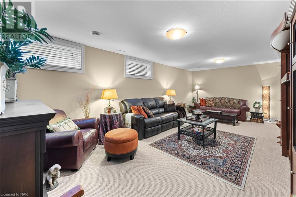 6334 Desanka Avenue Unit# 9, Niagara Falls, Ontario  L2H 0E4 - Photo 38 - 40503746