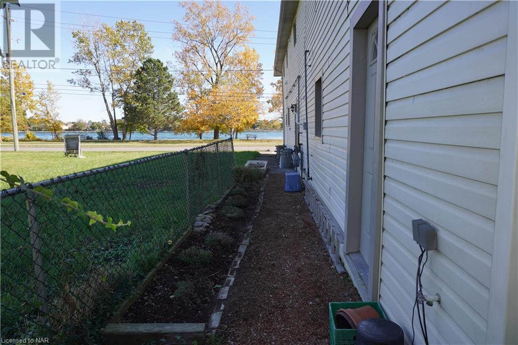213 Niagara Boulevard, Fort Erie, Ontario  L2A 3G8 - Photo 11 - 40504006