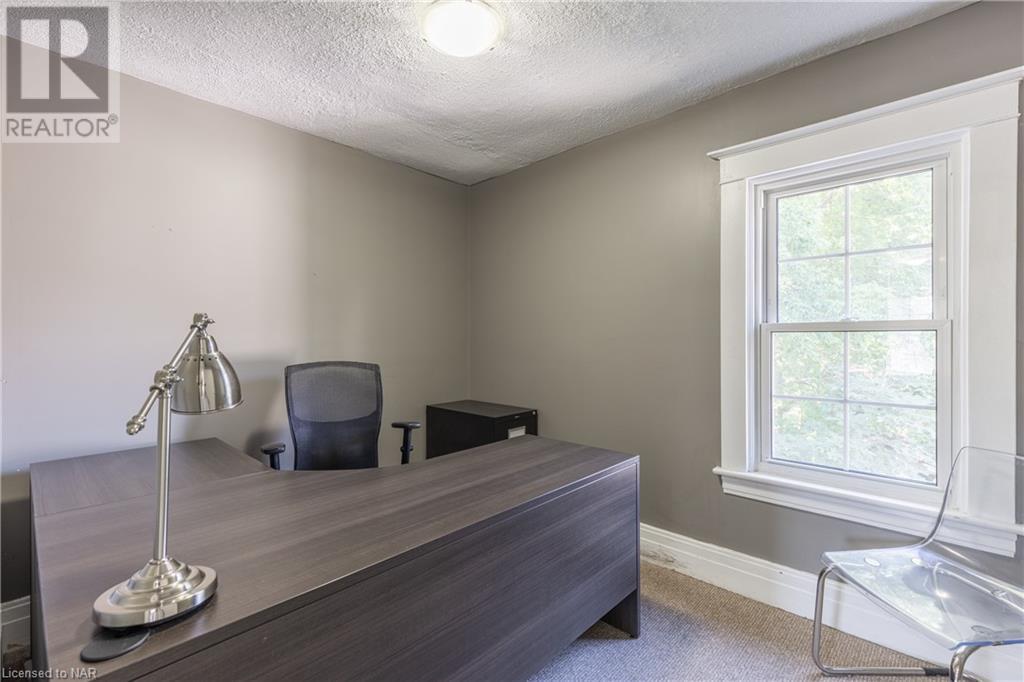 49 Lake Street, St. Catharines, Ontario  L2R 5W9 - Photo 26 - 40499425