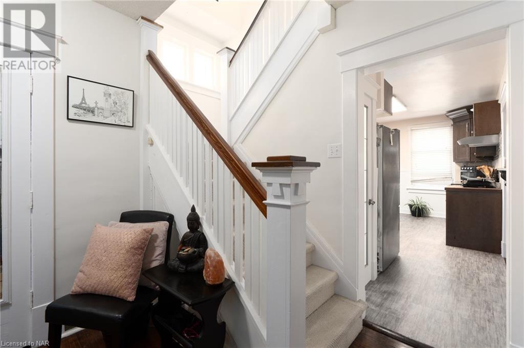 5950 Culp Street, Niagara Falls, Ontario  L2G 2B5 - Photo 2 - 40504611