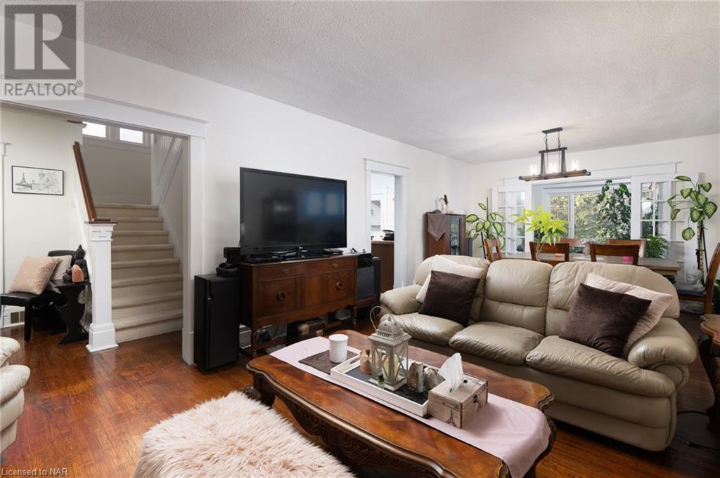 5950 Culp Street, Niagara Falls, Ontario  L2G 2B5 - Photo 4 - 40504611