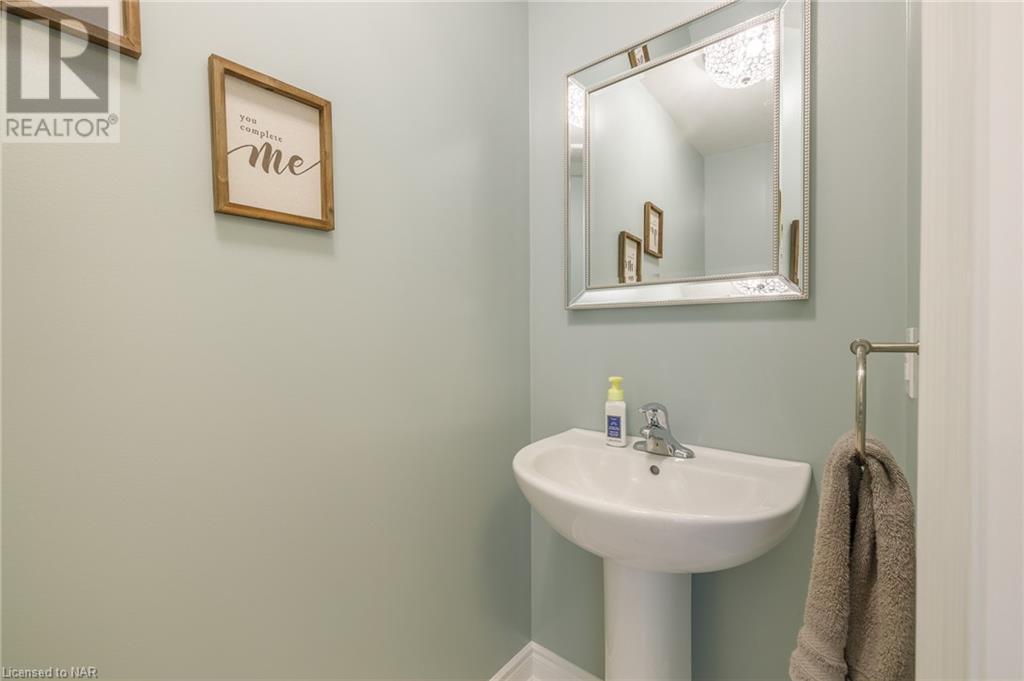 9284 Shoveller Drive, Niagara Falls, Ontario  L2H 0M4 - Photo 17 - 40503057