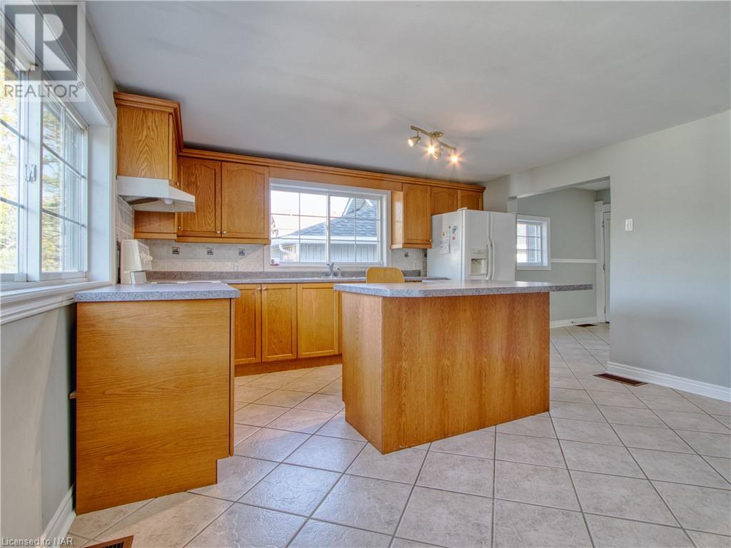 11 Hazel Street, St. Catharines, Ontario  L2T 1E2 - Photo 13 - 40504441