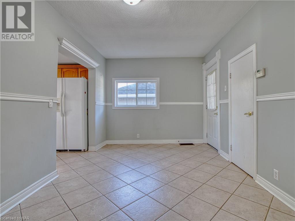 11 Hazel Street, St. Catharines, Ontario  L2T 1E2 - Photo 19 - 40504441