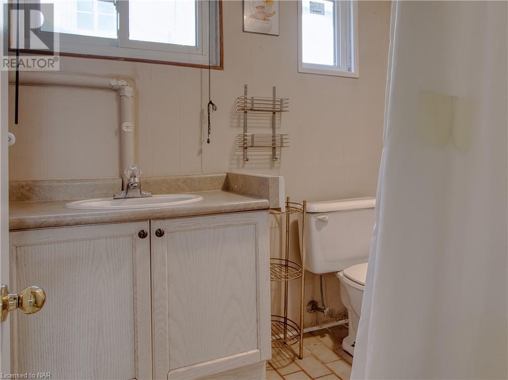11 Hazel Street, St. Catharines, Ontario  L2T 1E2 - Photo 38 - 40504441