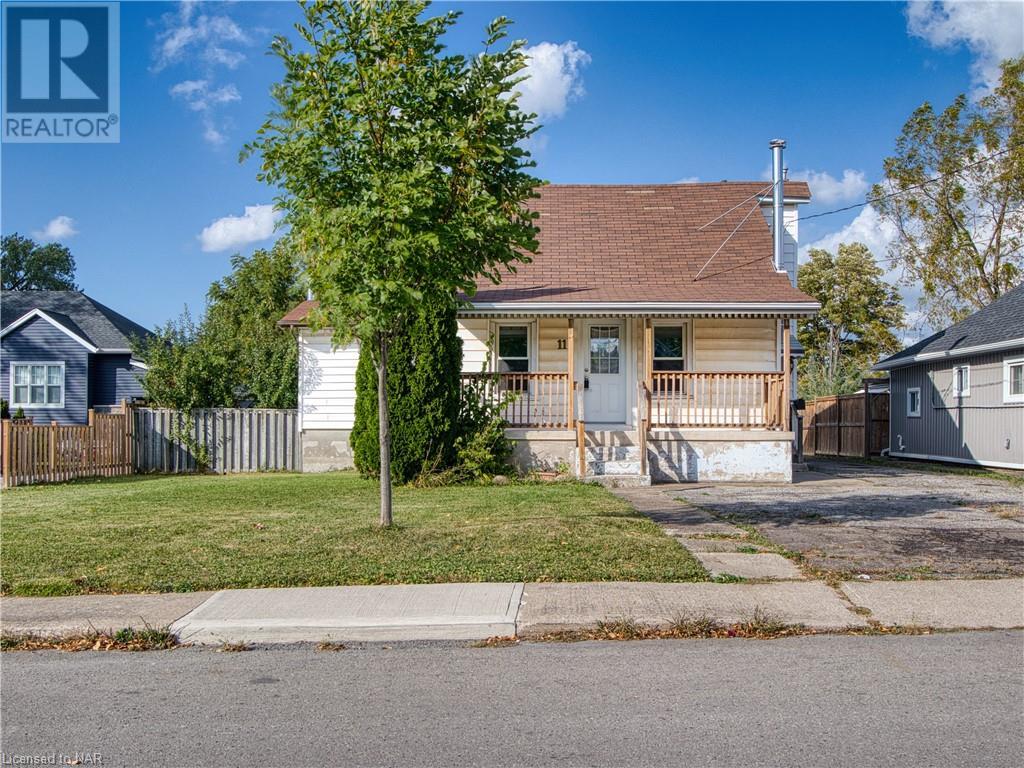 11 Hazel Street, St. Catharines, Ontario  L2T 1E2 - Photo 4 - 40504441