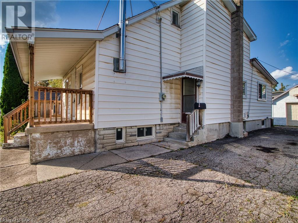 11 Hazel Street, St. Catharines, Ontario  L2T 1E2 - Photo 5 - 40504441