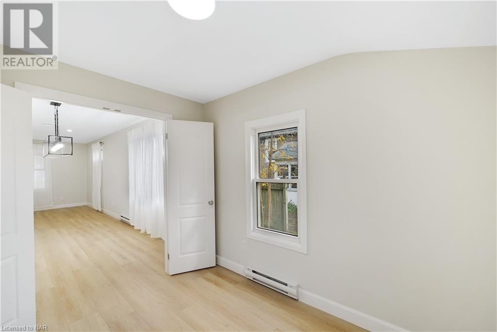 72 Wallace Street, Port Colborne, Ontario  L3K 3X6 - Photo 14 - 40489548