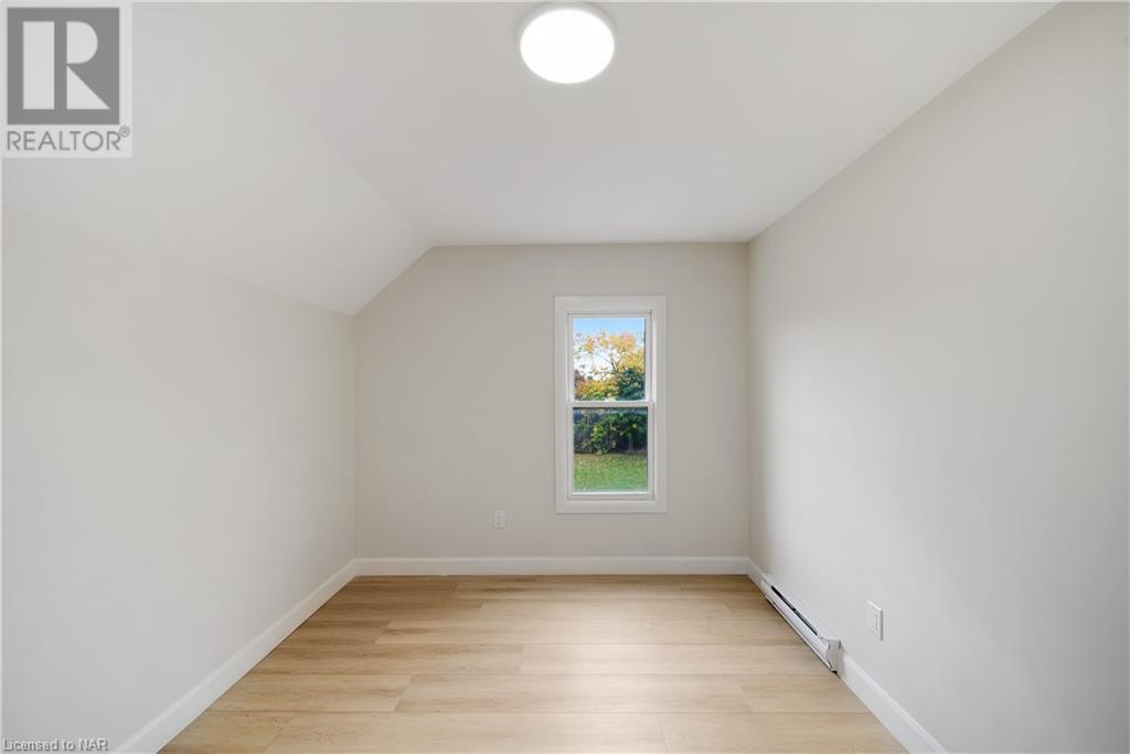 72 Wallace Street, Port Colborne, Ontario  L3K 3X6 - Photo 21 - 40489548