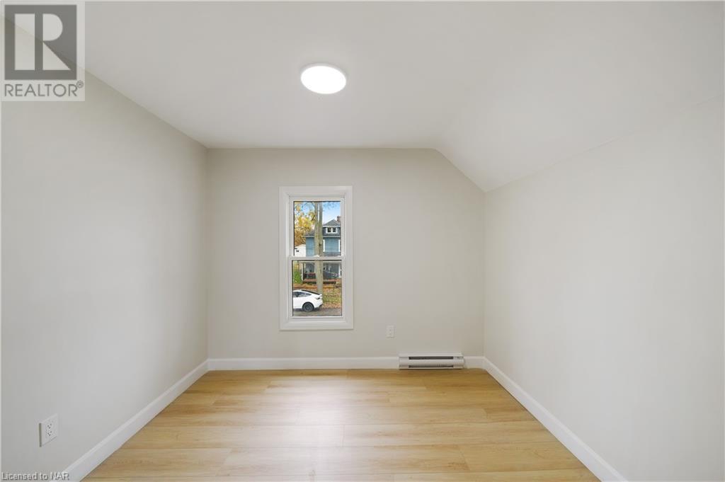 72 Wallace Street, Port Colborne, Ontario  L3K 3X6 - Photo 24 - 40489548