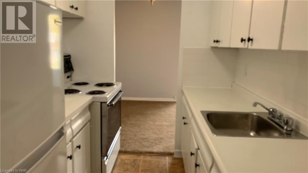 253 Fitch Street Unit# 202, Welland, Ontario  L3C 4W3 - Photo 11 - 40504289