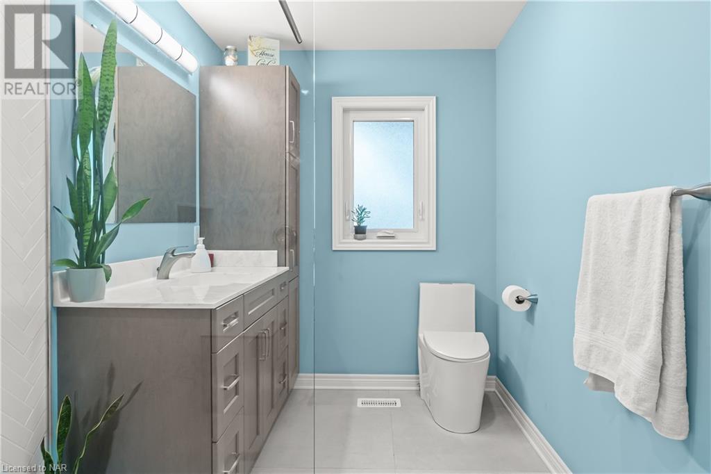2220 Stanley Avenue, Niagara Falls, Ontario  L2E 6S4 - Photo 28 - 40502851