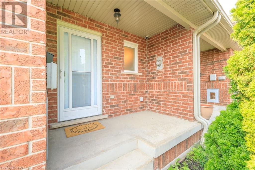 6254 Ash Street, Niagara Falls, Ontario  L2G 2H5 - Photo 5 - 40505105
