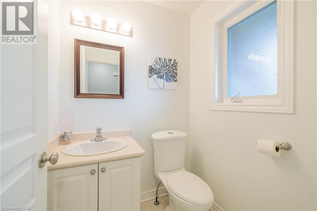 6254 Ash Street, Niagara Falls, Ontario  L2G 2H5 - Photo 8 - 40505105