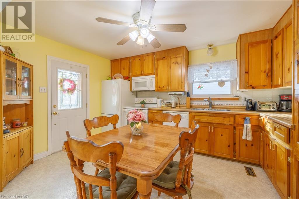 273 Grantham Avenue, St. Catharines, Ontario  L2M 4Z8 - Photo 11 - 40504633