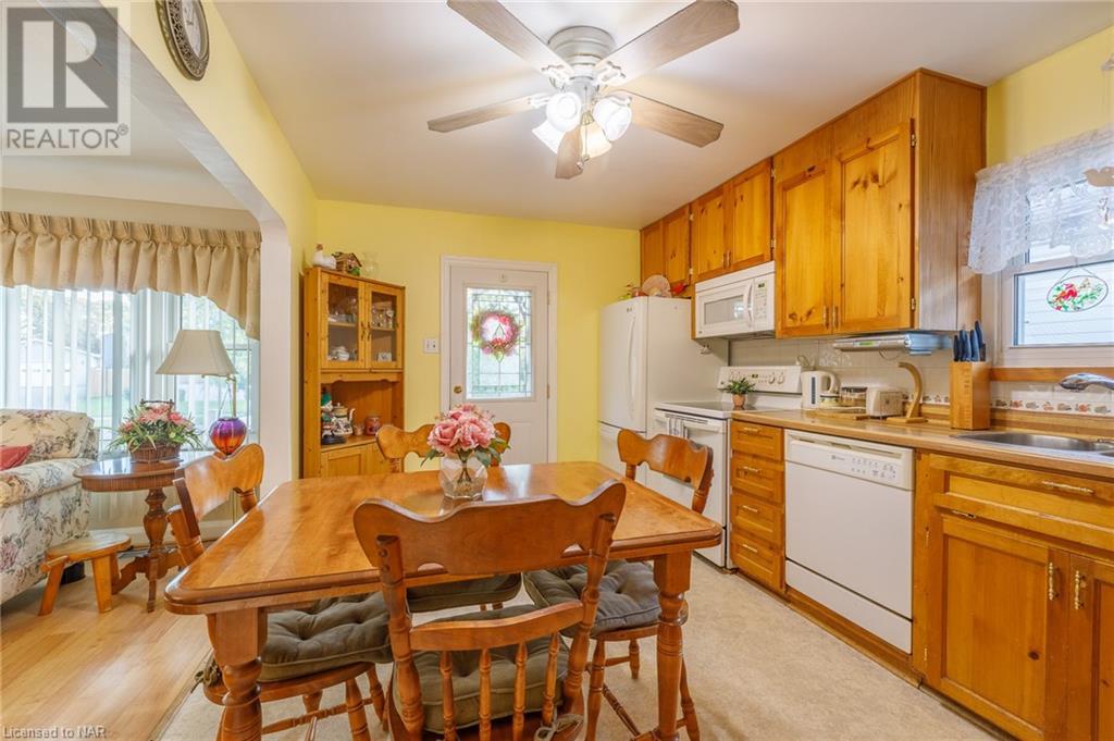 273 Grantham Avenue, St. Catharines, Ontario  L2M 4Z8 - Photo 14 - 40504633