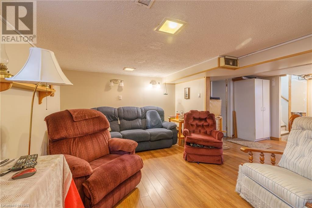 273 Grantham Avenue, St. Catharines, Ontario  L2M 4Z8 - Photo 32 - 40504633