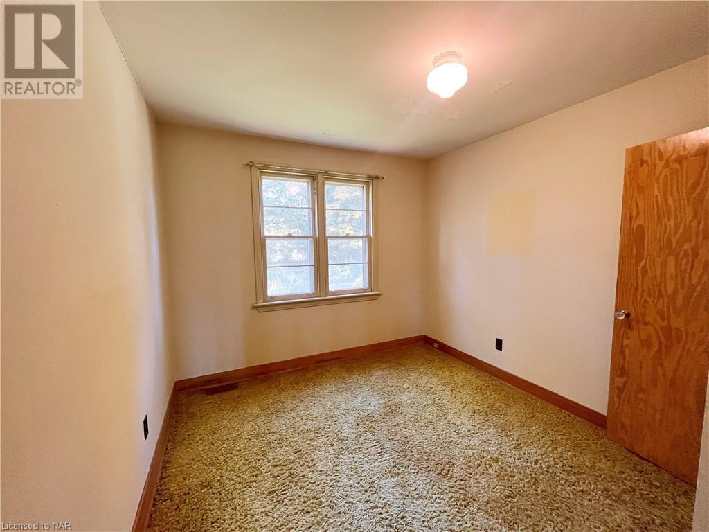 6 Bonavem Drive, St. Catharines, Ontario  L2N 1X8 - Photo 11 - 40502005