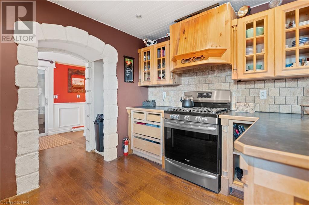 74 Chapel Street N, Thorold, Ontario  L2V 2C8 - Photo 22 - 40505290