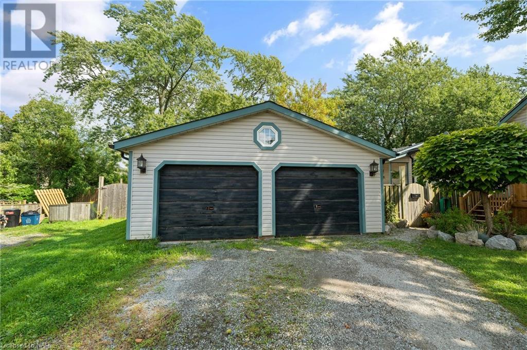 74 Chapel Street N, Thorold, Ontario  L2V 2C8 - Photo 39 - 40505290