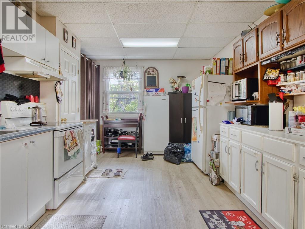 243 Ontario Street, St. Catharines, Ontario  L2R 7J2 - Photo 8 - 40503546