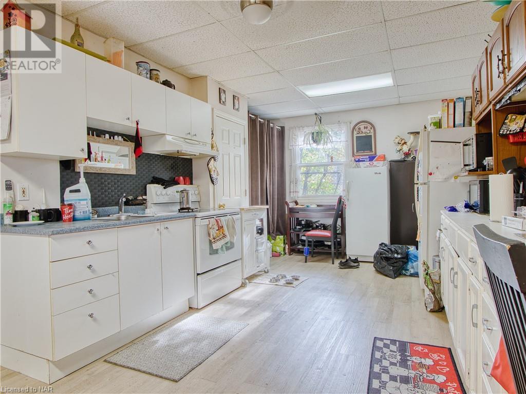 243 Ontario Street, St. Catharines, Ontario  L2R 7J2 - Photo 9 - 40503546