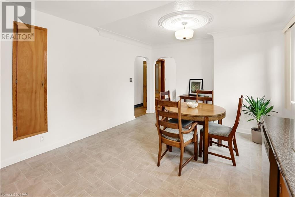 4935 Portage Road, Niagara Falls, Ontario  L2E 6B2 - Photo 13 - 40500089