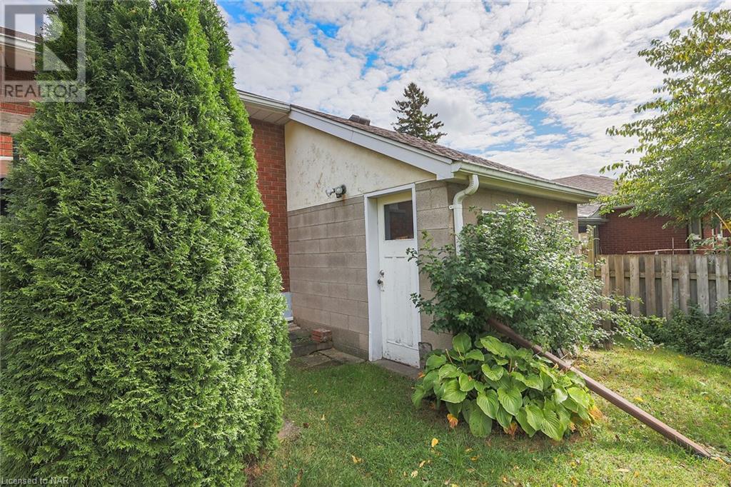 4935 Portage Road, Niagara Falls, Ontario  L2E 6B2 - Photo 31 - 40500089