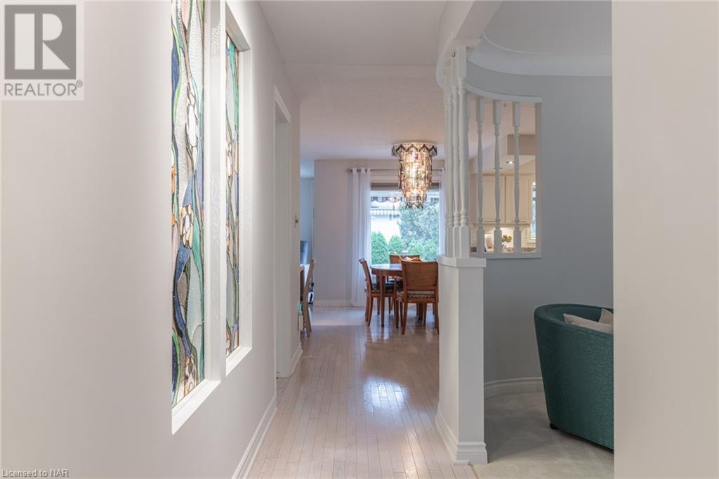 15 Woodgarden Court, St. Catharines, Ontario  L2M 7C9 - Photo 11 - 40505728
