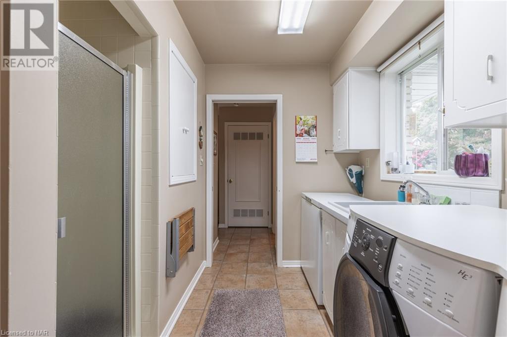 15 Woodgarden Court, St. Catharines, Ontario  L2M 7C9 - Photo 26 - 40505728