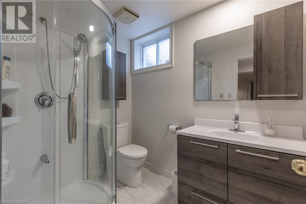 15 Woodgarden Court, St. Catharines, Ontario  L2M 7C9 - Photo 31 - 40505728