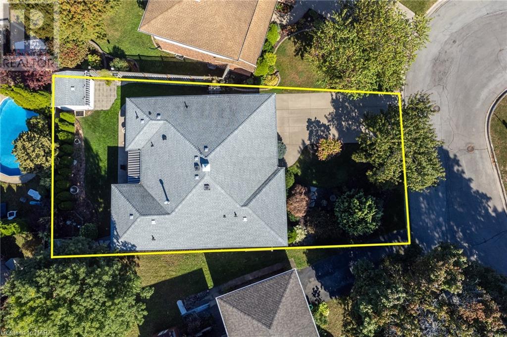 15 Woodgarden Court, St. Catharines, Ontario  L2M 7C9 - Photo 4 - 40505728
