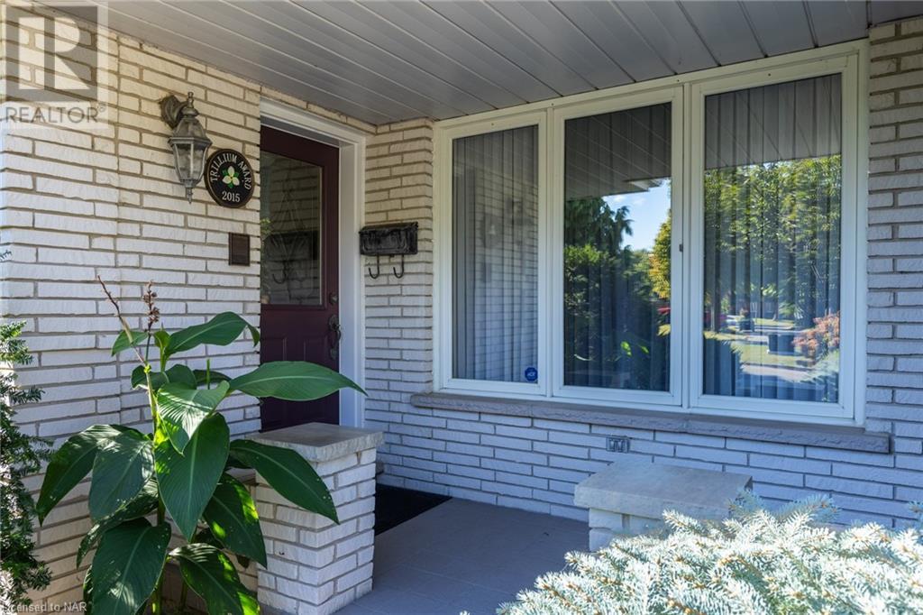15 Woodgarden Court, St. Catharines, Ontario  L2M 7C9 - Photo 6 - 40505728