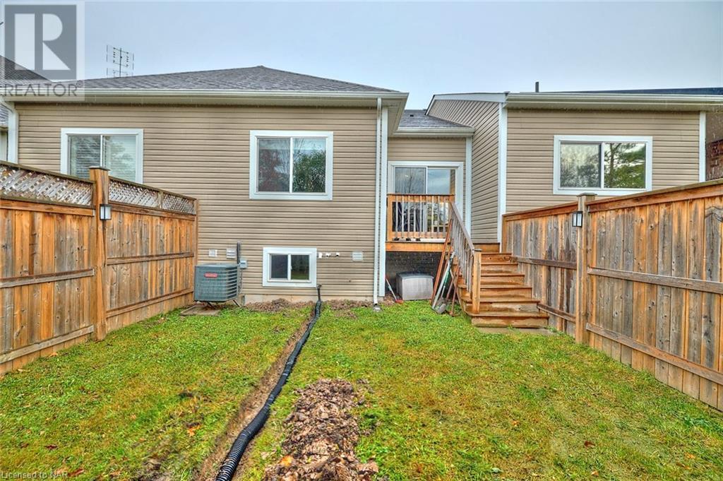 1073 Meadowood Street, Fort Erie, Ontario  L2A 4N4 - Photo 24 - 40502616