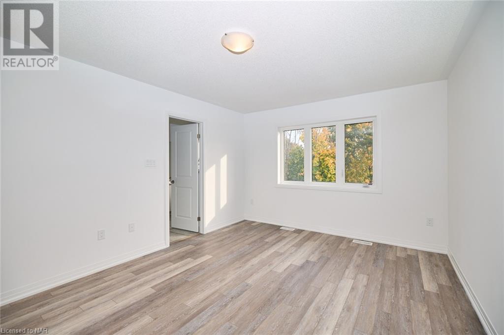 7423 Sandy Ridge Common, Niagara Falls, Ontario  L2G 3L9 - Photo 21 - 40504694