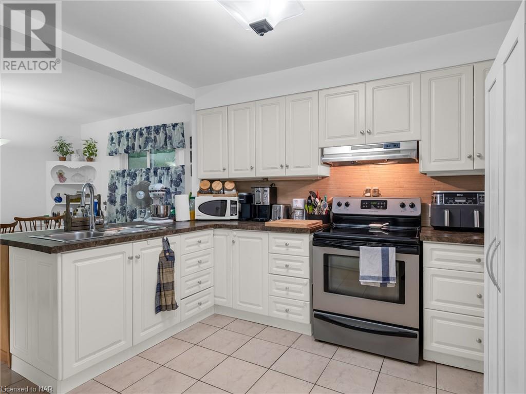 160 Welland Avenue, St. Catharines, Ontario  L2R 2N6 - Photo 14 - 40505989