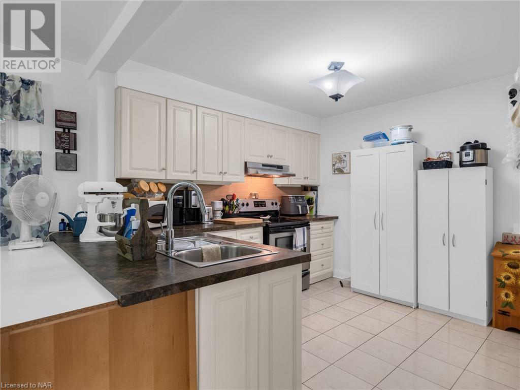 160 Welland Avenue, St. Catharines, Ontario  L2R 2N6 - Photo 16 - 40505989